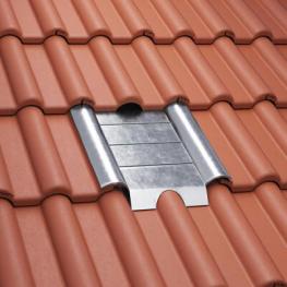 Rendszermegoldások cserépfedésű tetőkhöz